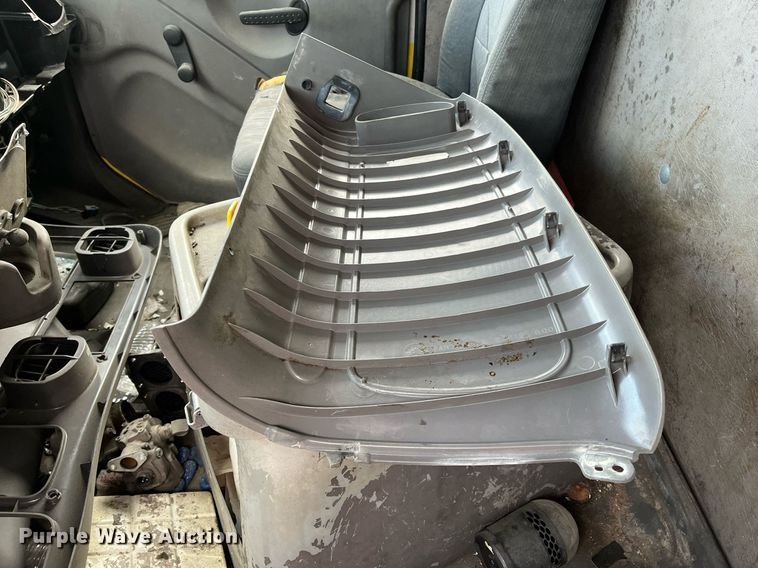 image for item DH8591 2007 Freightliner Business Class M2  refrigerated truck