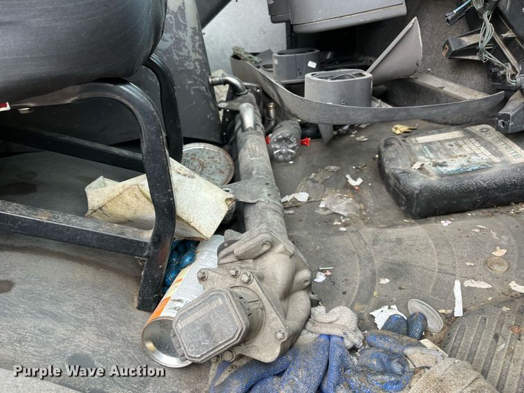 image for item DH8591 2007 Freightliner Business Class M2  refrigerated truck