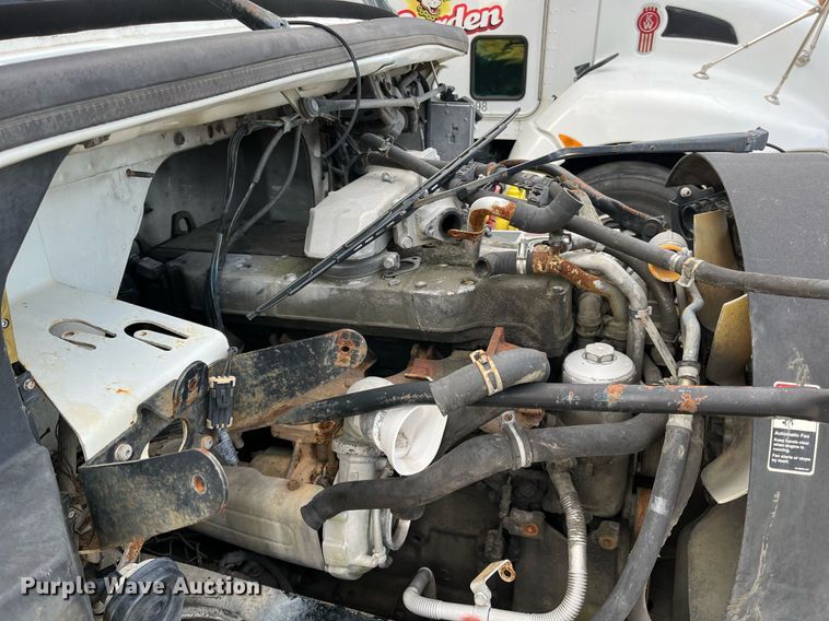 image for item DH8591 2007 Freightliner Business Class M2  refrigerated truck