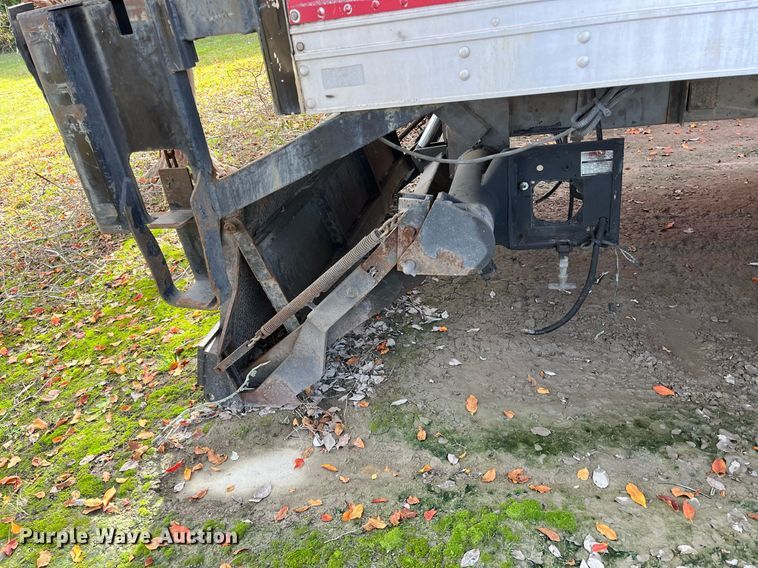 image for item DH8592 2011 International DuraStar 4300  refrigerated truck