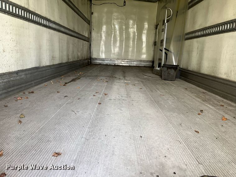 image for item DH8592 2011 International DuraStar 4300  refrigerated truck