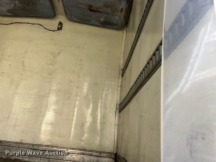 image for item DH8592 2011 International DuraStar 4300  refrigerated truck