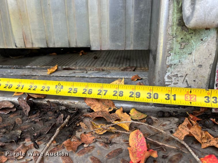 image for item DH8592 2011 International DuraStar 4300  refrigerated truck