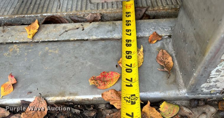 image for item DH8592 2011 International DuraStar 4300  refrigerated truck