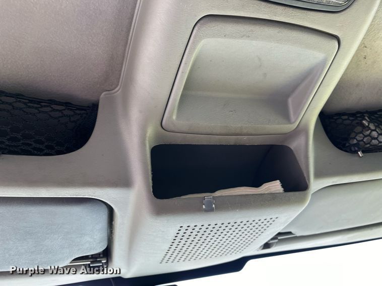 image for item DH8592 2011 International DuraStar 4300  refrigerated truck