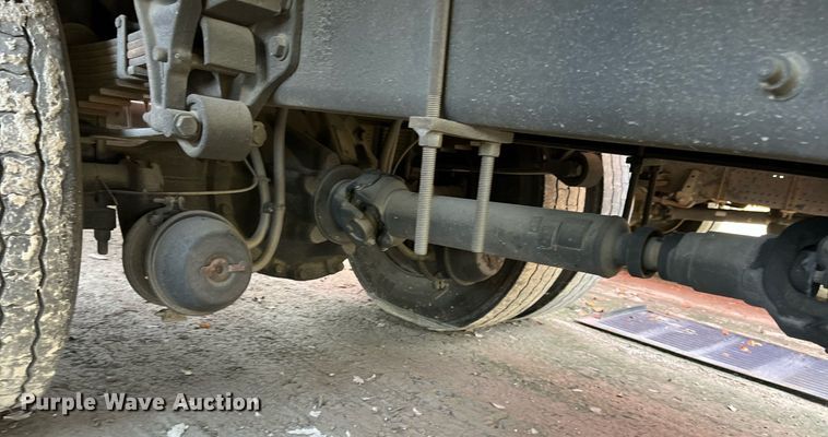 image for item DH8592 2011 International DuraStar 4300  refrigerated truck