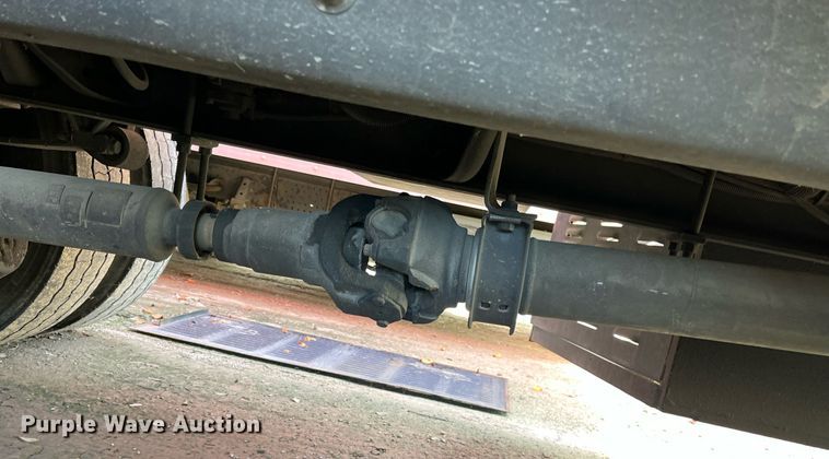 image for item DH8592 2011 International DuraStar 4300  refrigerated truck