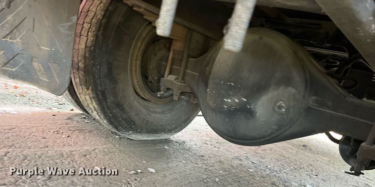 image for item DH8592 2011 International DuraStar 4300  refrigerated truck