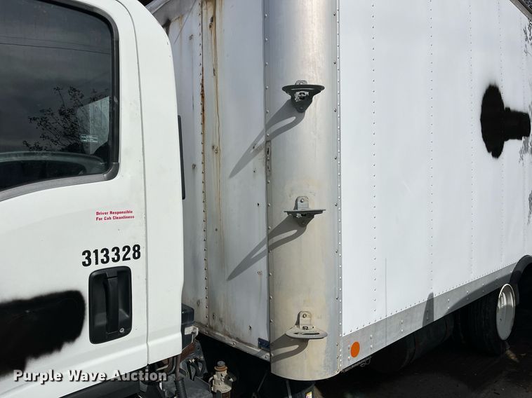 image for item DH8593 2013 Isuzu NRR  box truck