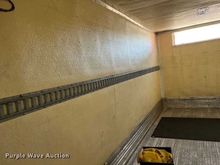 image for item DH8593 2013 Isuzu NRR  box truck