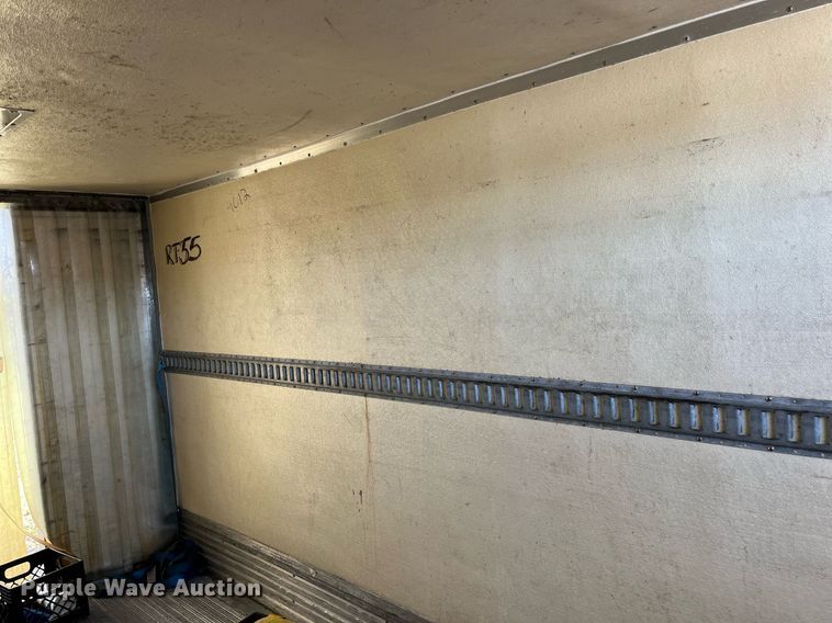 image for item DH8593 2013 Isuzu NRR  box truck