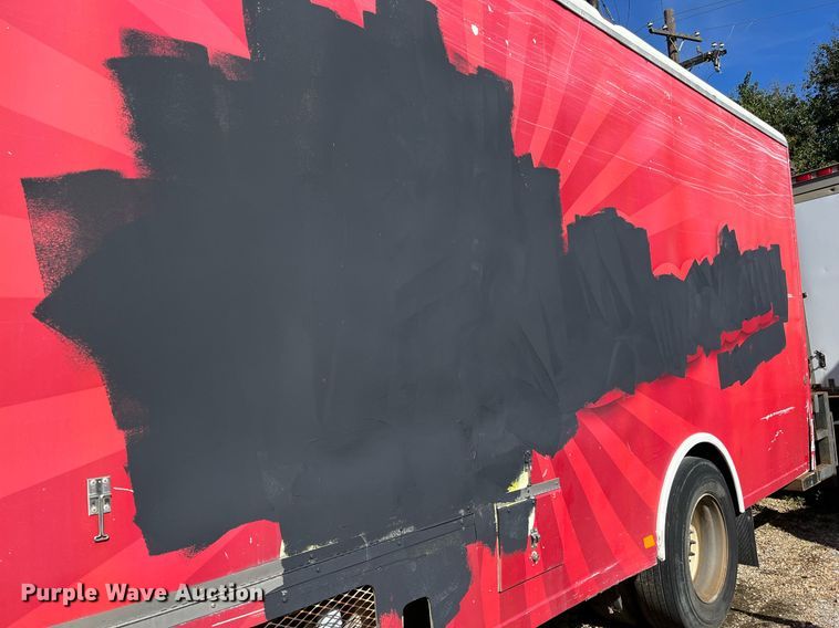 image for item DH8594 2007 Freightliner Business Class M2  refrigerated truck