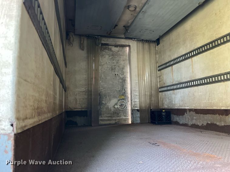 image for item DH8594 2007 Freightliner Business Class M2  refrigerated truck