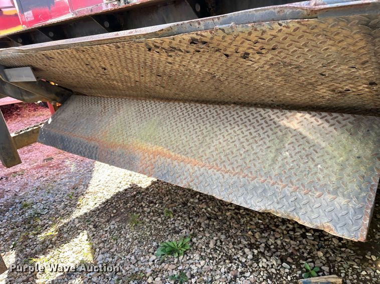 image for item DH8594 2007 Freightliner Business Class M2  refrigerated truck