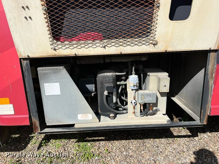 image for item DH8594 2007 Freightliner Business Class M2  refrigerated truck