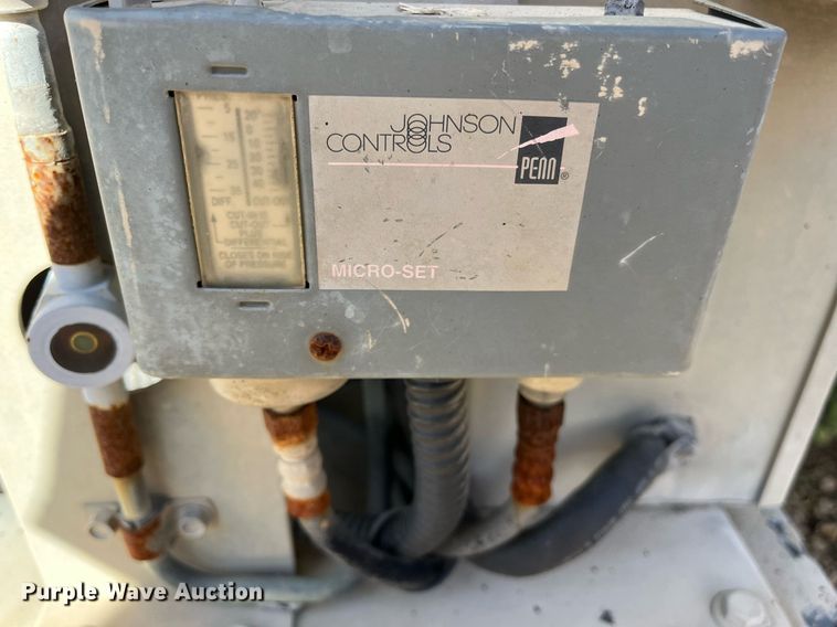 image for item DH8594 2007 Freightliner Business Class M2  refrigerated truck