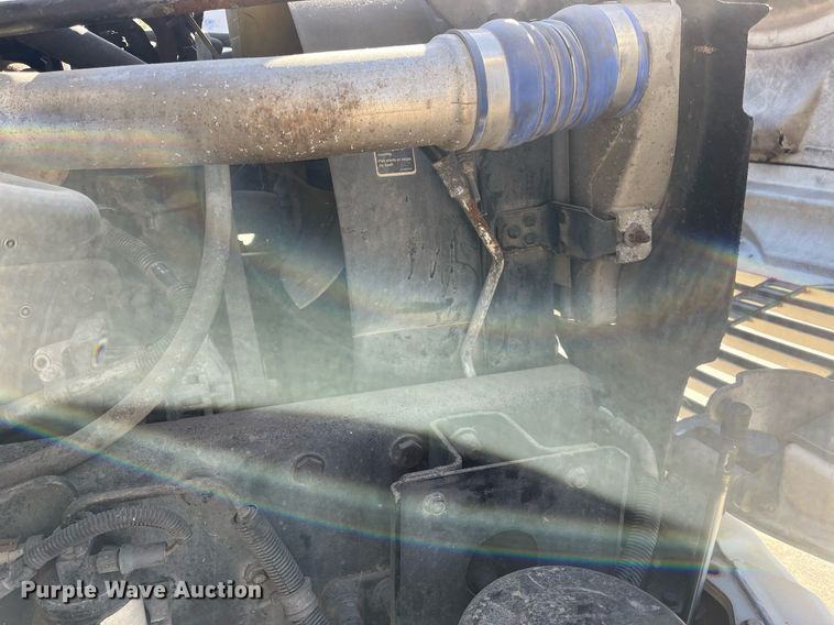 image for item DH8594 2007 Freightliner Business Class M2  refrigerated truck