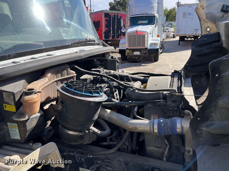 image for item DH8594 2007 Freightliner Business Class M2  refrigerated truck