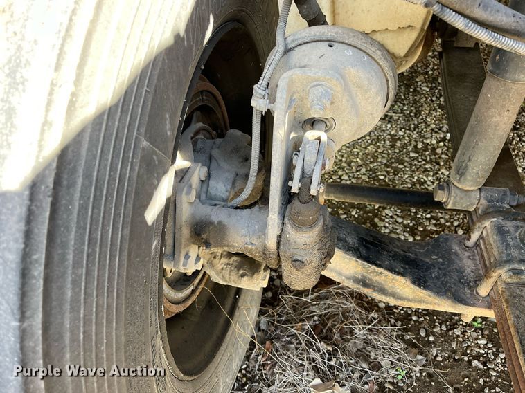 image for item DH8594 2007 Freightliner Business Class M2  refrigerated truck