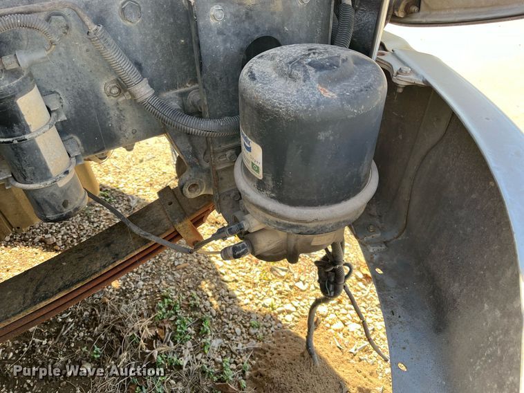 image for item DH8594 2007 Freightliner Business Class M2  refrigerated truck