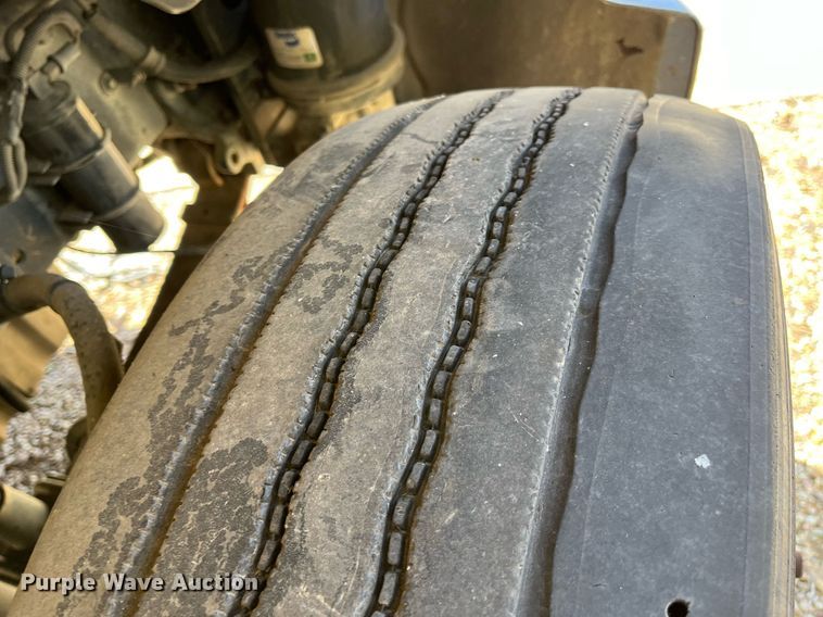 image for item DH8594 2007 Freightliner Business Class M2  refrigerated truck