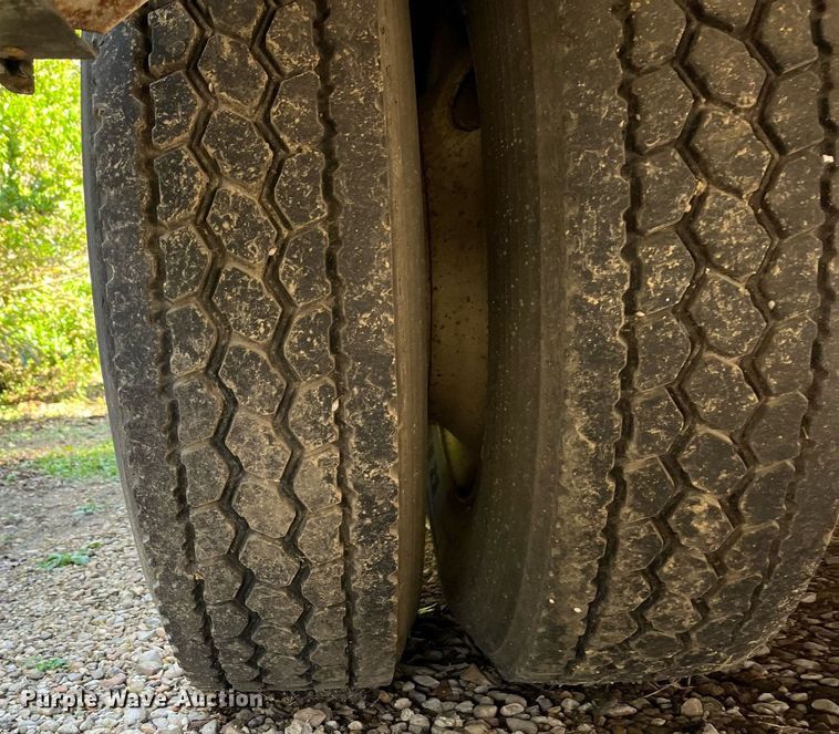 image for item DH8594 2007 Freightliner Business Class M2  refrigerated truck