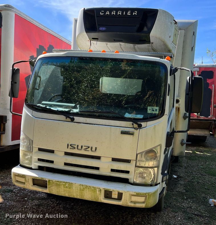 image for item DH8595 2013 Isuzu NRR  refrigerated truck