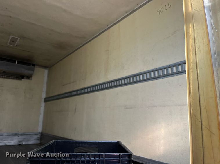 image for item DH8595 2013 Isuzu NRR  refrigerated truck