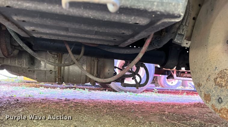 image for item DH8595 2013 Isuzu NRR  refrigerated truck