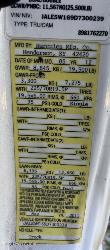 image for item DH8595 2013 Isuzu NRR  refrigerated truck