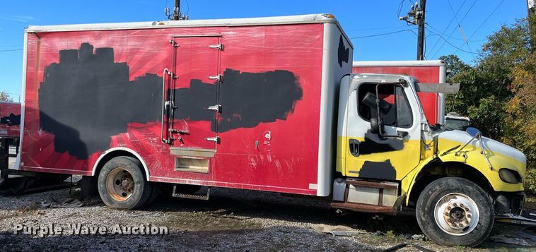 image for item DH8596 2007 Freightliner Business Class M2  refrigerated truck