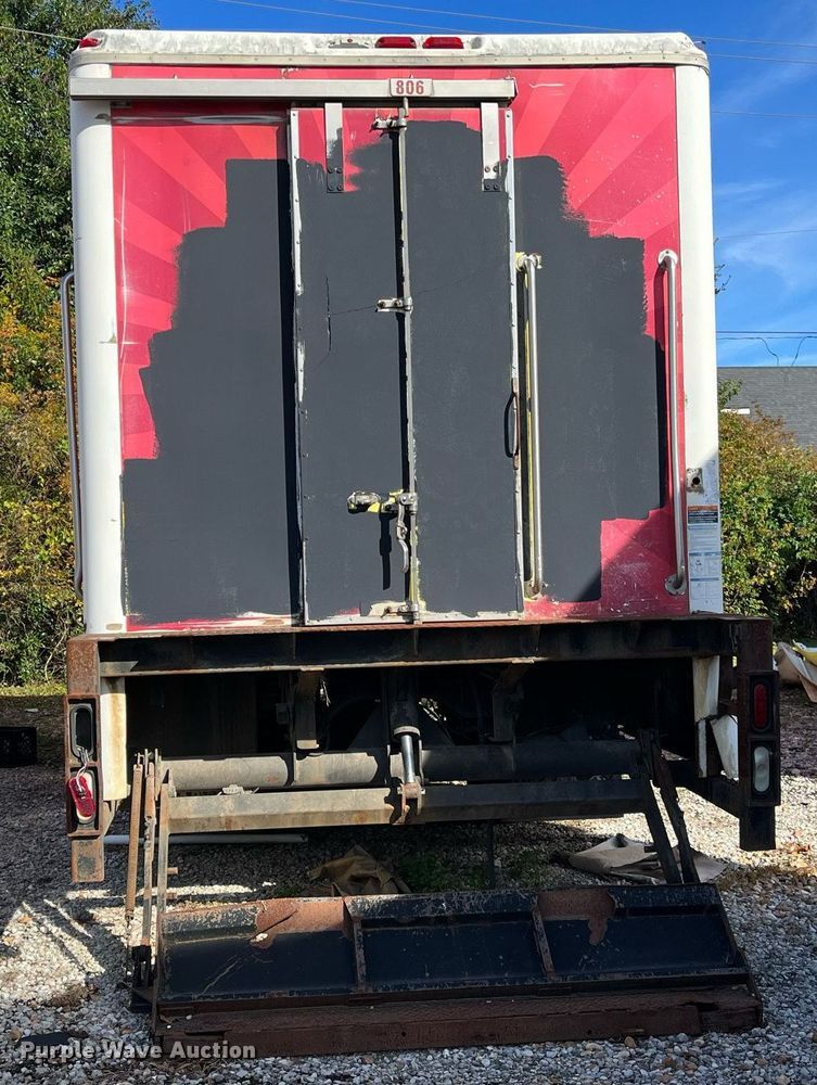 image for item DH8596 2007 Freightliner Business Class M2  refrigerated truck