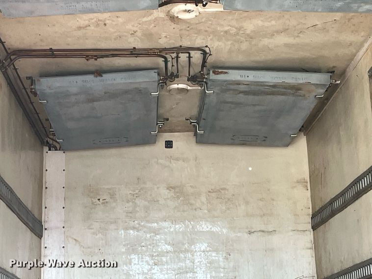 image for item DH8596 2007 Freightliner Business Class M2  refrigerated truck