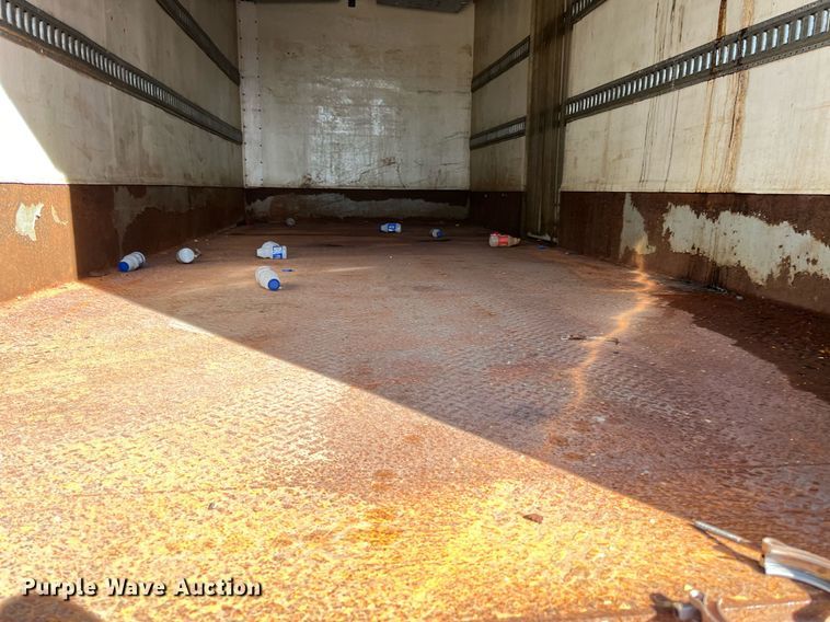 image for item DH8596 2007 Freightliner Business Class M2  refrigerated truck