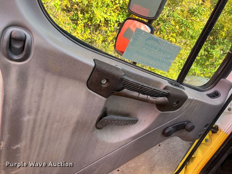 image for item DH8596 2007 Freightliner Business Class M2  refrigerated truck