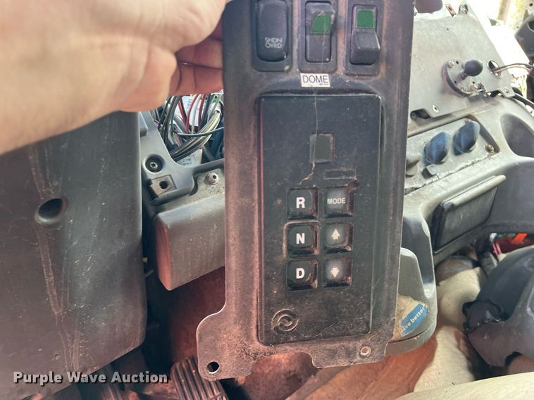 image for item DH8596 2007 Freightliner Business Class M2  refrigerated truck