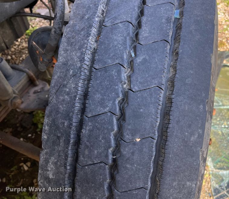 image for item DH8596 2007 Freightliner Business Class M2  refrigerated truck