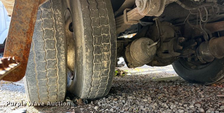 image for item DH8596 2007 Freightliner Business Class M2  refrigerated truck