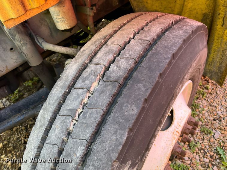 image for item DH8596 2007 Freightliner Business Class M2  refrigerated truck