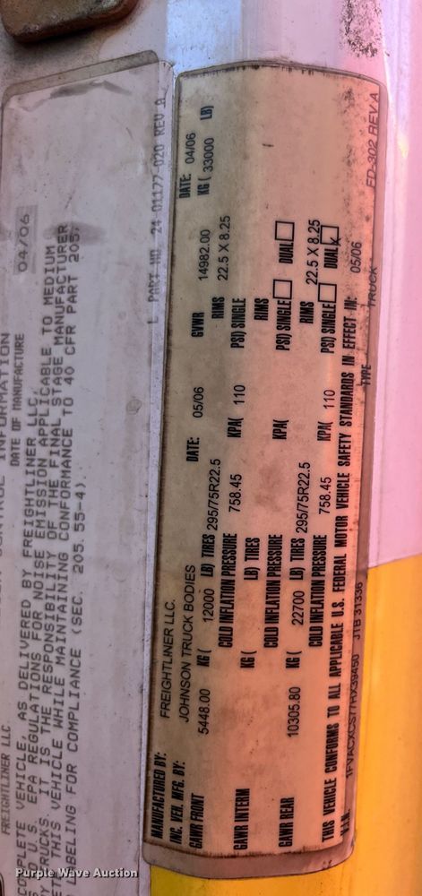 image for item DH8596 2007 Freightliner Business Class M2  refrigerated truck