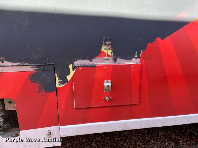 image for item DH8597 2004 Freightliner Business Class M2  refrigerated truck