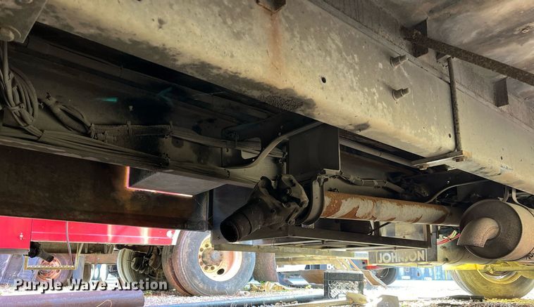 image for item DH8597 2004 Freightliner Business Class M2  refrigerated truck