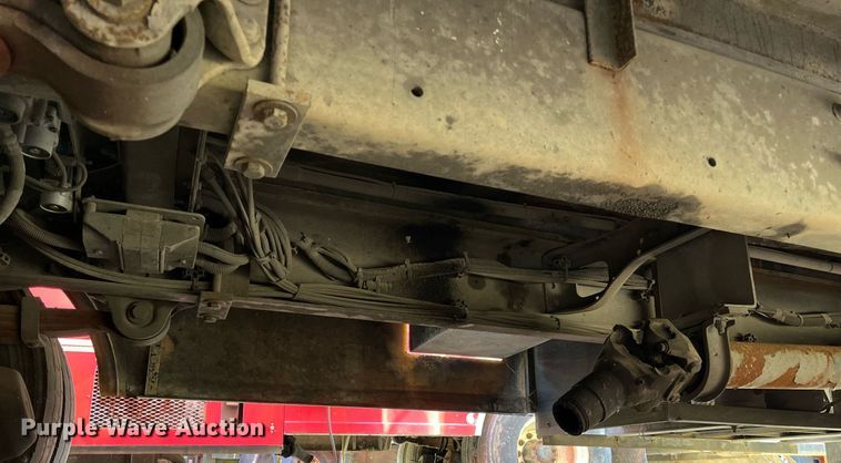 image for item DH8597 2004 Freightliner Business Class M2  refrigerated truck