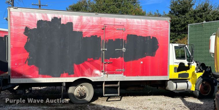 image for item DH8598 2011 International DuraStar 4300  refrigerated truck