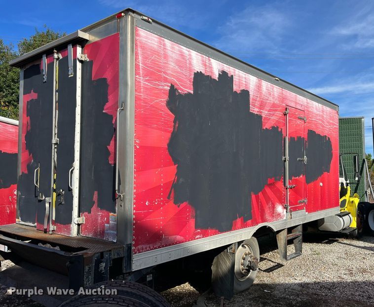 image for item DH8598 2011 International DuraStar 4300  refrigerated truck