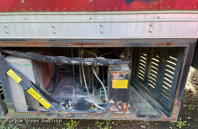 image for item DH8598 2011 International DuraStar 4300  refrigerated truck