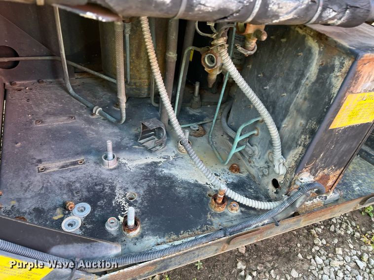 image for item DH8598 2011 International DuraStar 4300  refrigerated truck