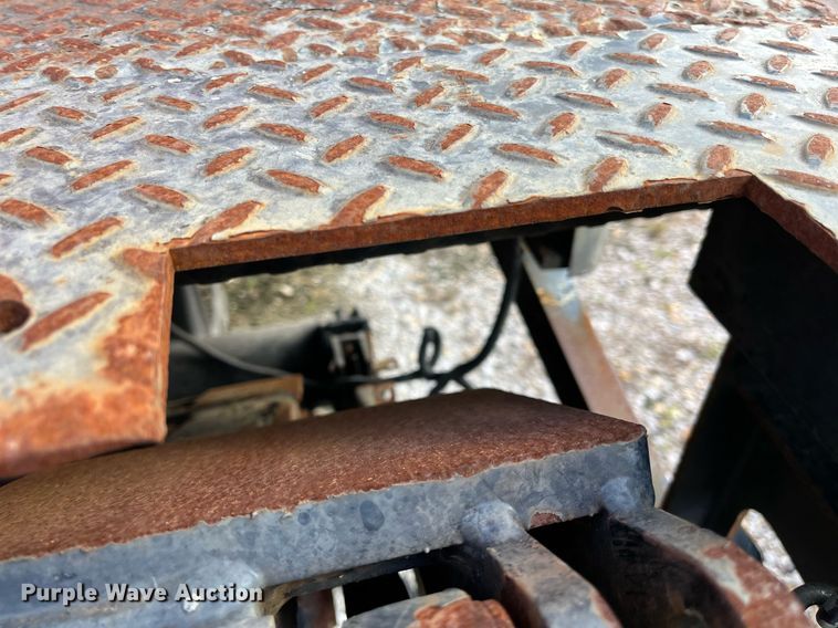 image for item DH8598 2011 International DuraStar 4300  refrigerated truck