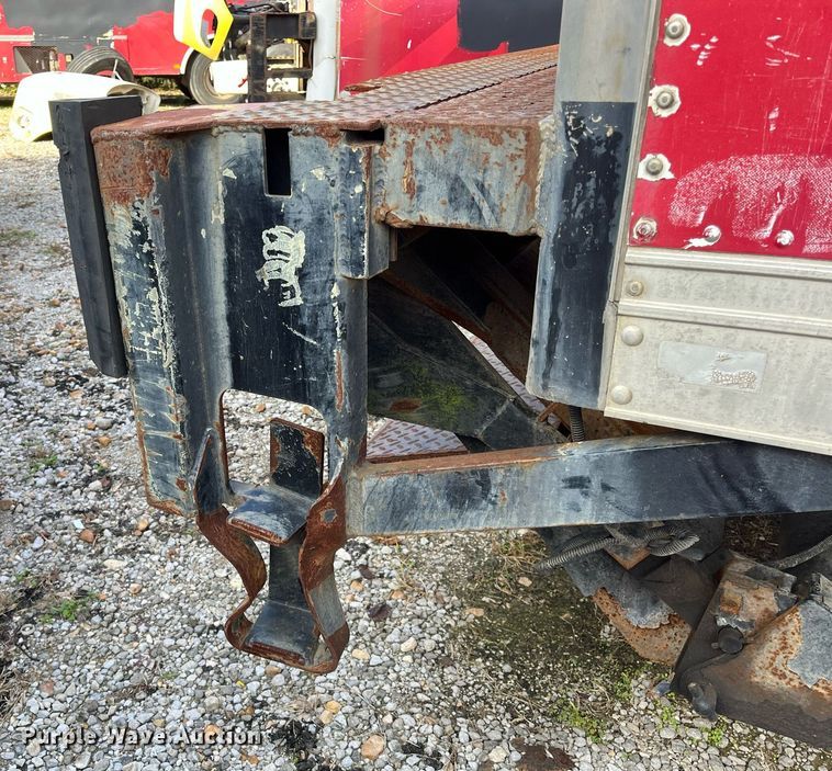 image for item DH8598 2011 International DuraStar 4300  refrigerated truck