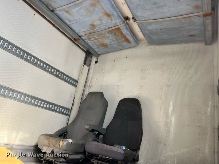 image for item DH8598 2011 International DuraStar 4300  refrigerated truck